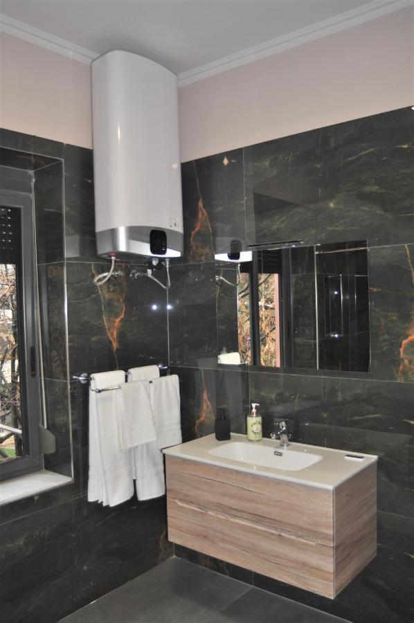 Bliri Executive Suite Τίρανα Εξωτερικό φωτογραφία