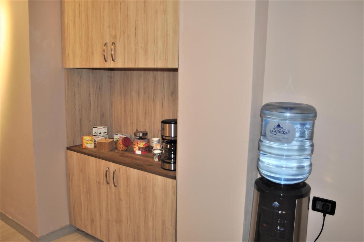 Bliri Executive Suite Τίρανα Εξωτερικό φωτογραφία